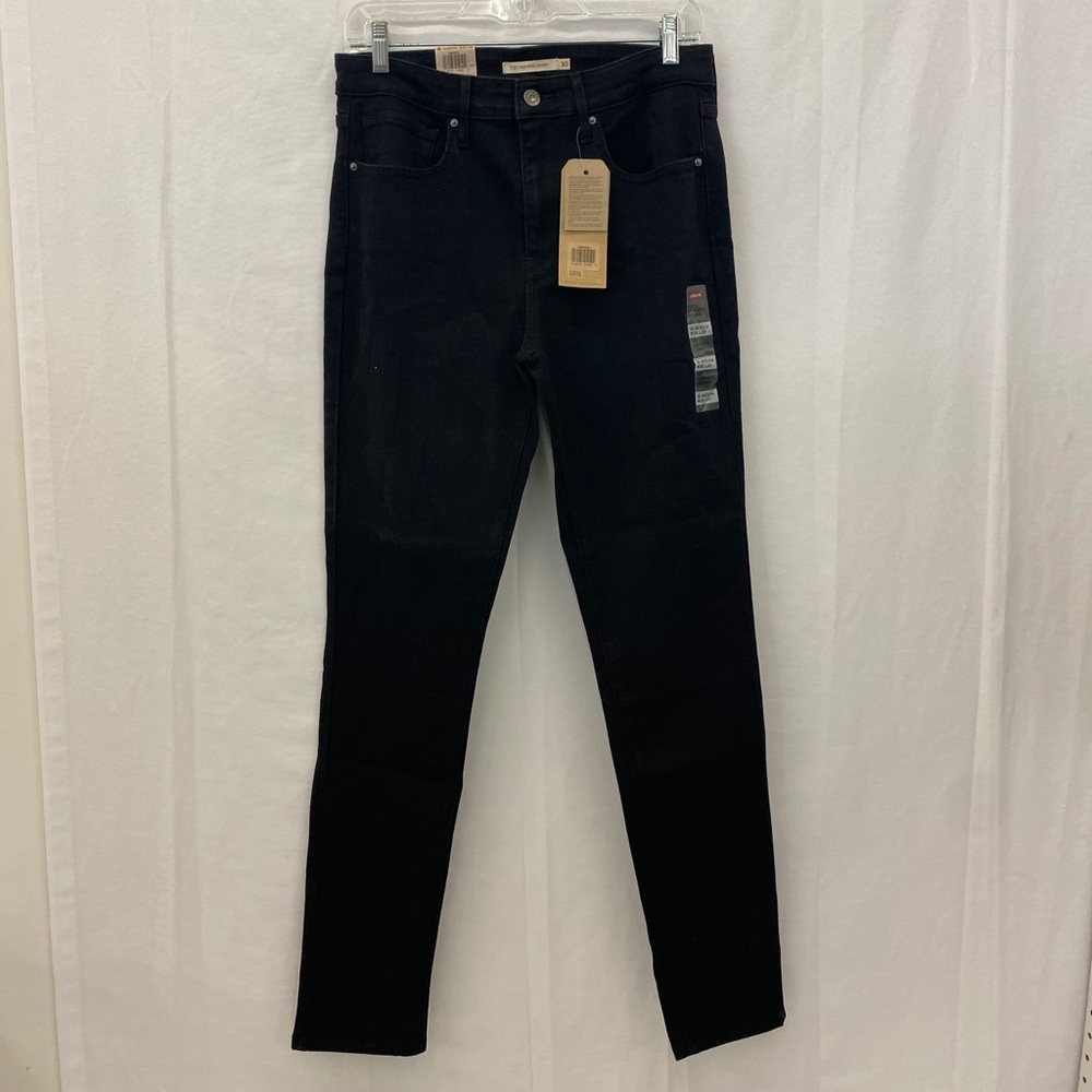 HIGH RISE BLACK LEVIS- 25 medium